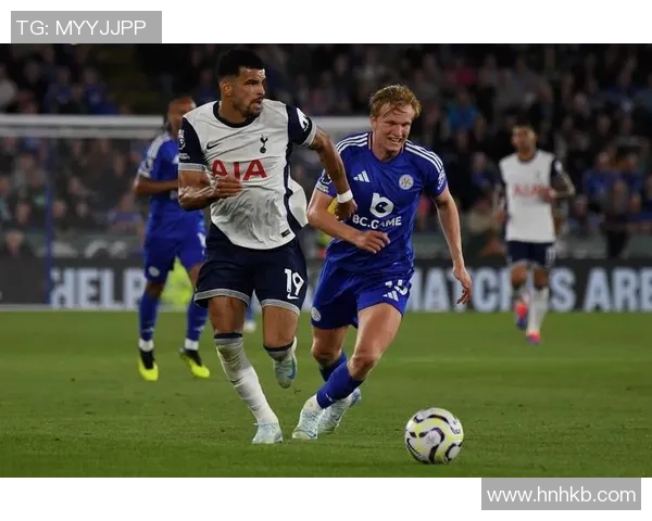 热刺足球明星公寓揭秘球员生活与训练的完美结合